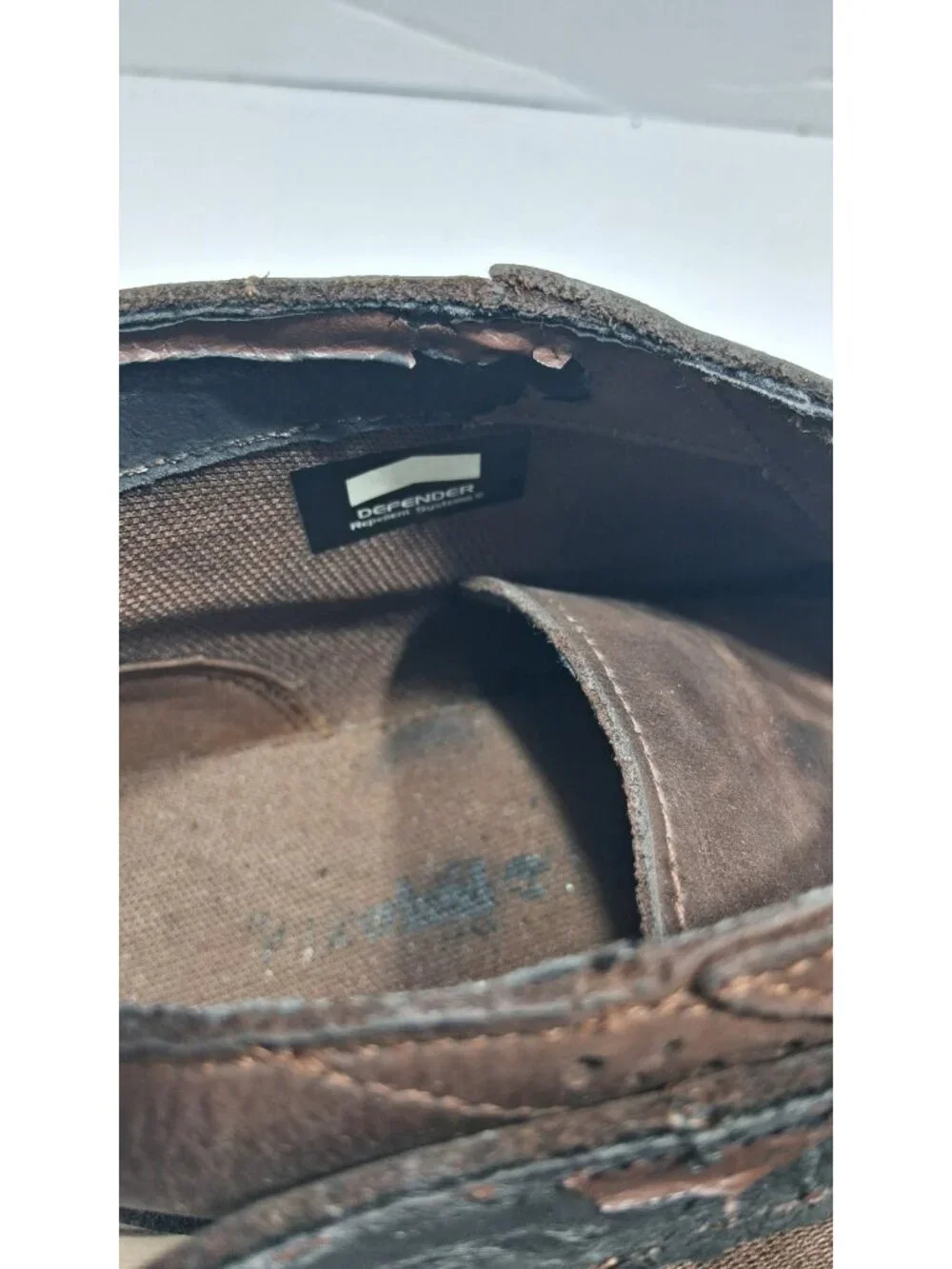 Timberland Chukka Boot; Brown Leathermen  Size US11 Leather Boots A1TO3 Y
